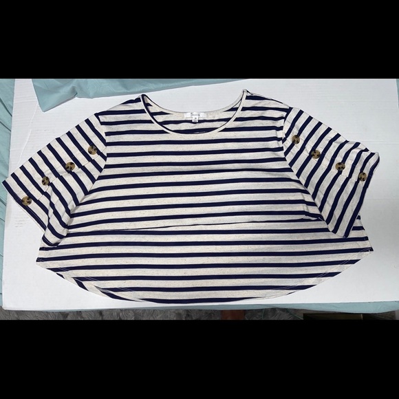 89th & Madison blouse - Picture 11 of 14